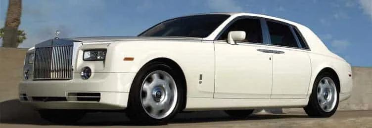 White Rolls-Royce Phantom wedding car